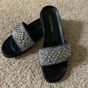 DONALD J PLINER Women's Beaded Slide Sandal